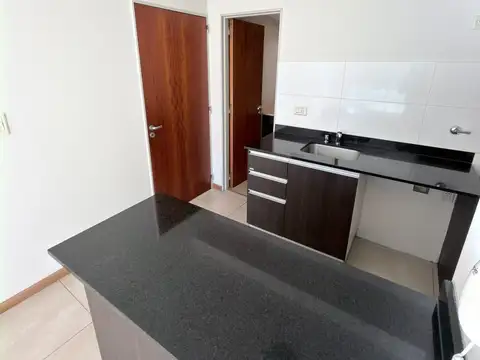 Departamento en Alquiler en Rosario, $ 420.000