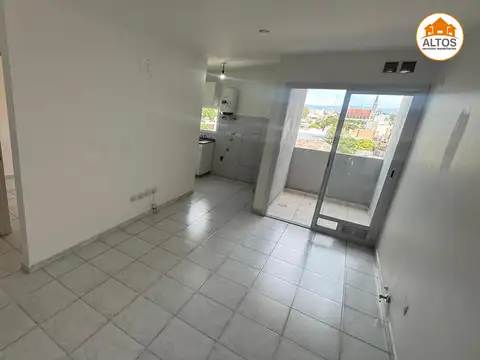 ALQUILO DPTO 1 DORM. BALCON. INTERNO – AV. JUAN B JUSTO AL 2.400, BARRIO ALTA CORDOBA