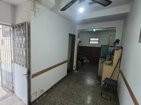 Depto Tipo Casa 2 ambientes con 1 baño