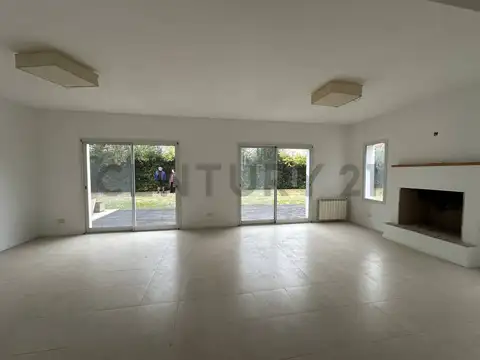 Casa en Alquiler 20 años