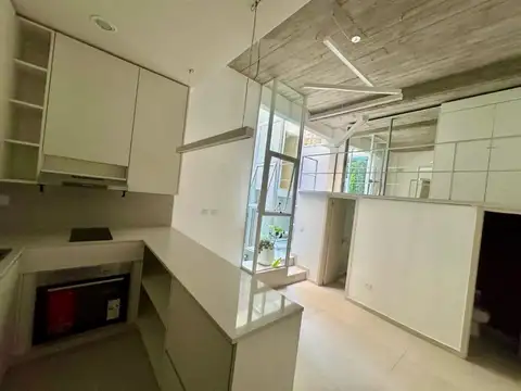Depto Tipo Casa 3 ambientes con 2 baños