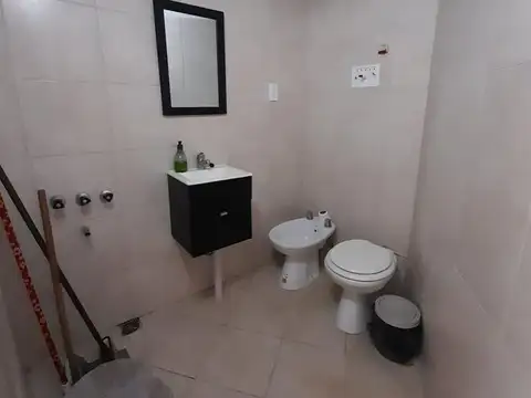 Depto Tipo Casa Monoambiente con 1 baño