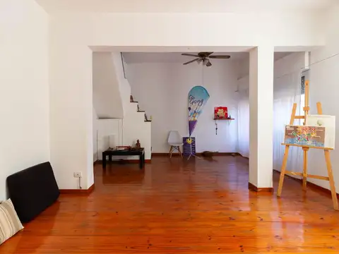 Depto Tipo Casa en Venta de 4 ambientes