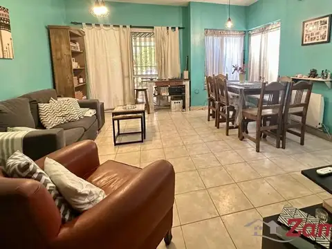 Casa 4 ambientes con 1 baño