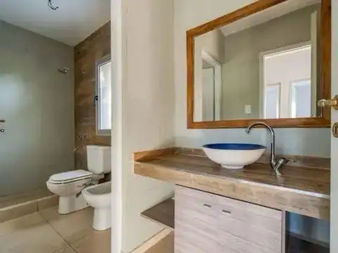 Depto Tipo Casa en Alquiler 5 años