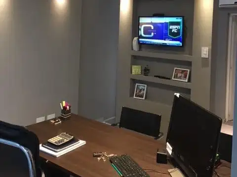 Oficina Monoambiente con 2 baños