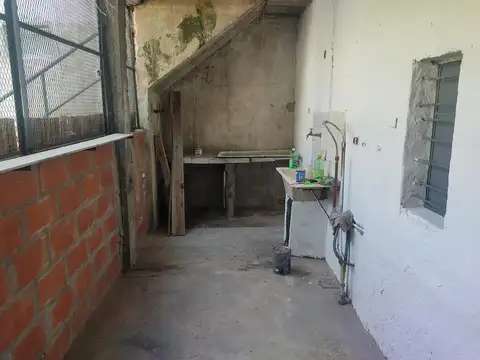 Depto Tipo Casa en Alquiler 40 años