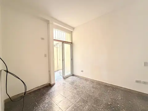 Quintana 300, Piso PB