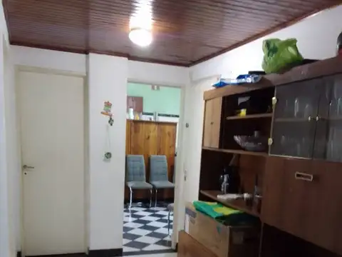 Depto Tipo Casa 4 ambientes con 1 baño