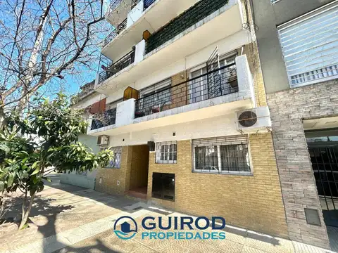 Santo Tome al 5400, PB