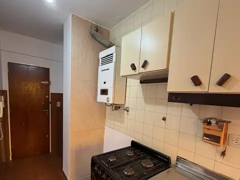Departamento TRES AMBIENTES en zona céntrica de Ciudadela