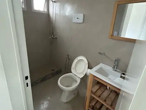 Departamento en Alquiler en Ramos Mejía, $ 400.000