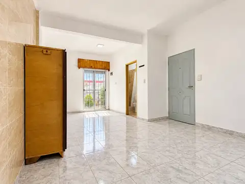 Departamento en Alquiler en José León Suárez, $ 400.000