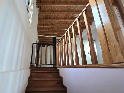 Oficina en Alquiler al Este