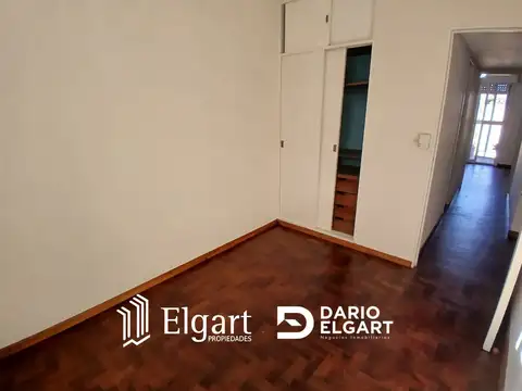 Departamento 6 ambientes con 2 baños