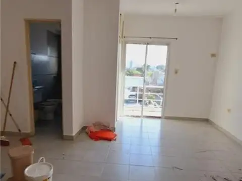 DUVIVIER 200, Piso 2