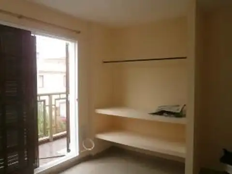 Depto Tipo Casa en Alquiler de 2 ambientes