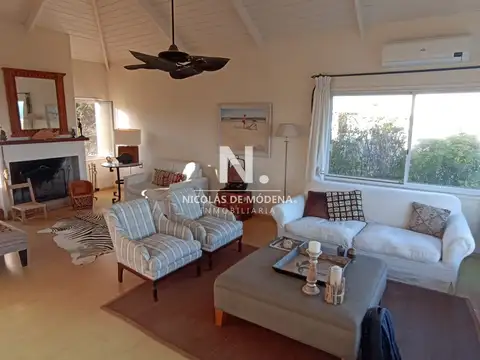 Casa en Venta en Montoya, USD 700.000