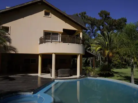 Casa en Venta de 4 dormitorios