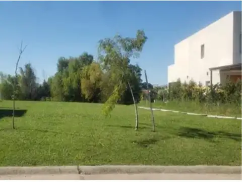 Terreno en Venta en Pilar del Este - Santa Elena, USD 74.000