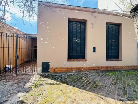 CASA EN VENTA EN PERGAMINO ZONA CENTRO