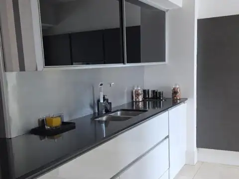 Departamento 4 ambientes con 3 baños