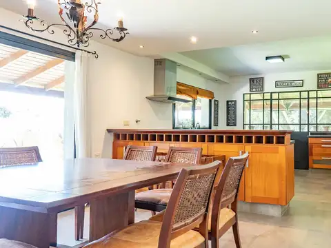 Casa en Venta de 4 dormitorios