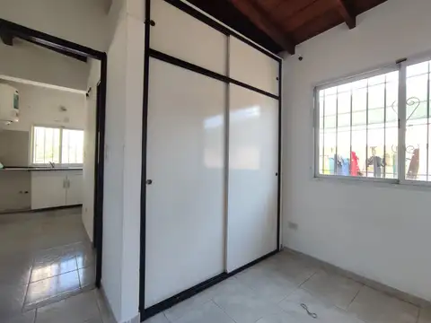 Departamento en Alquiler en Villa Ballester, $ 550.000