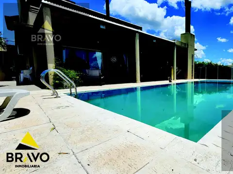 Casa 3 ambientes con 2 baños