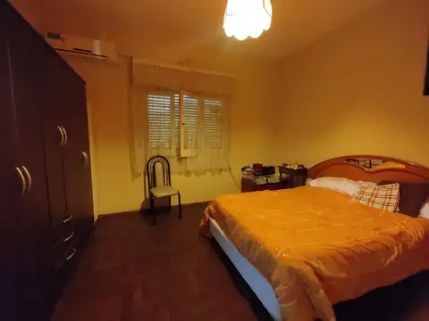 Casa en Venta en Barrio Ludueña. Alemania 1900