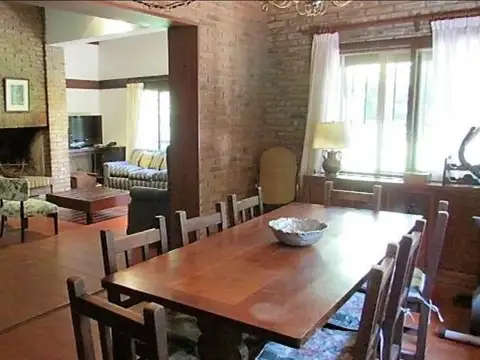 Casa en Venta en Villa de Mayo, USD 245.000