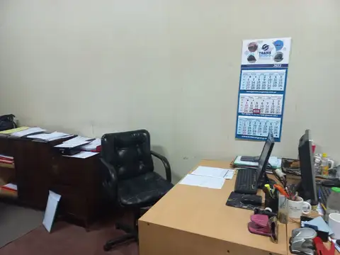 Oficina en Venta 66 años