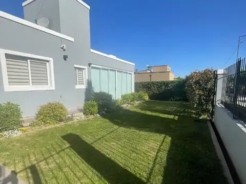 Casa en Venta en Juana Koslay, USD 250.000