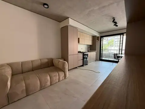 Valle 1300 , Piso 2