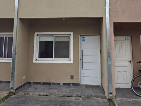 DÚPLEX EN VENTA , BARRIO CERRADO LAS ACACIAS