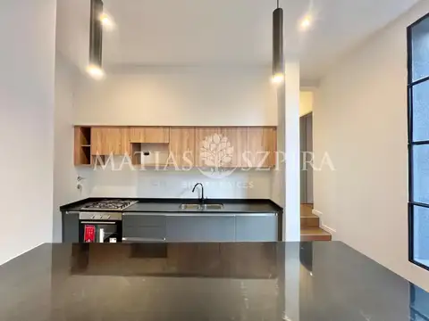Depto Tipo Casa Monoambiente con 2 baños
