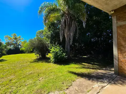 VENTA. Casa con gran parque autóctono a la vera del Río Carcarañá. Villa La Ribera, Timbues.