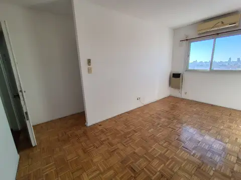 Diaz Colodredo 3100, Piso 14