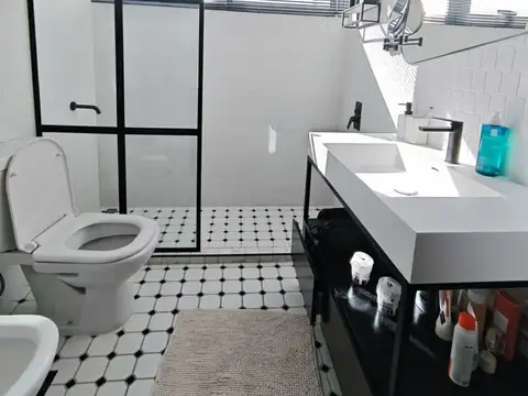Departamento en Alquiler con 2 cocheras