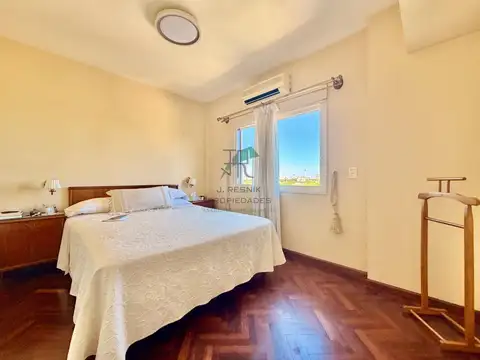 Avenida Olazábal 4300, Piso 8