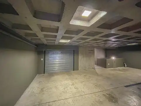 Venta/Financiación Cocheras Cubiertas Con Baulera N 8. Zona Tribunales