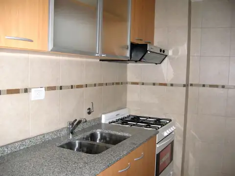 Departamento en Alquiler en Flores, $ 900.000