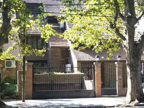 Casa 5 ambientes en alquiler en San Isidro
