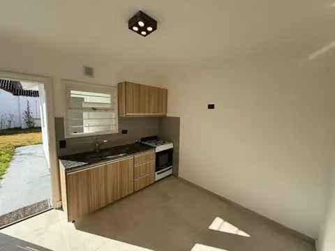 Depto Tipo Casa en Venta en Punta Mogotes, USD 94.900