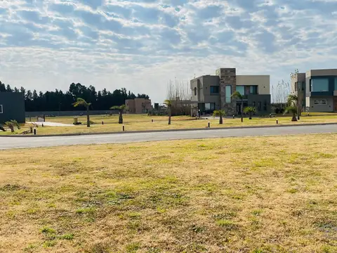 Terreno en Venta en Countries y Barrios Cerrados en Esteban Echeverria, USD 69.000