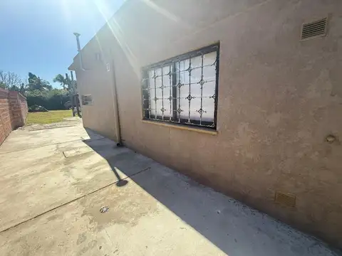 Casa en Venta en González Catan, USD 140.000