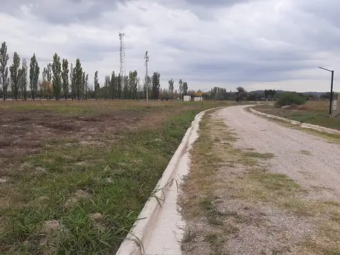 VENTA DE TERRENO  BARRIO PRIVADO TIERRAS DE JUANA