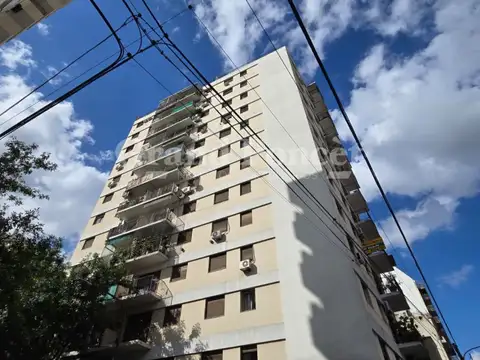 Departamento  4 Ambientes con Balcón