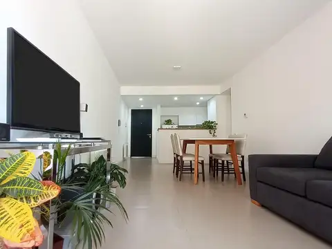 Av. Bernardo Houssay 3900