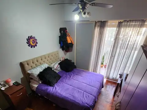 Depto Tipo Casa en Venta en Flores Norte, USD 130.000